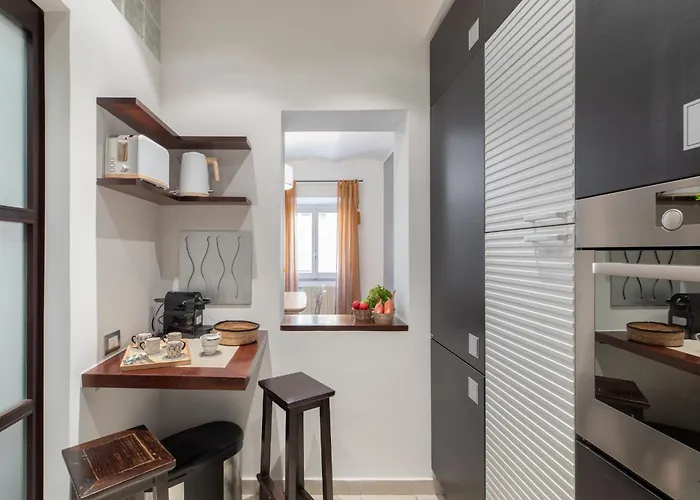 Apartamento Iflat Elegant Retreat By The Vatican Roma